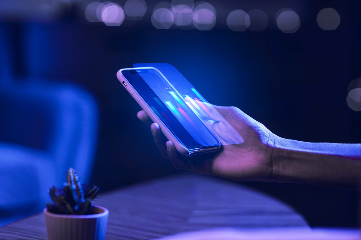 Infinix lança celular que troca de cor: entenda mais aqui